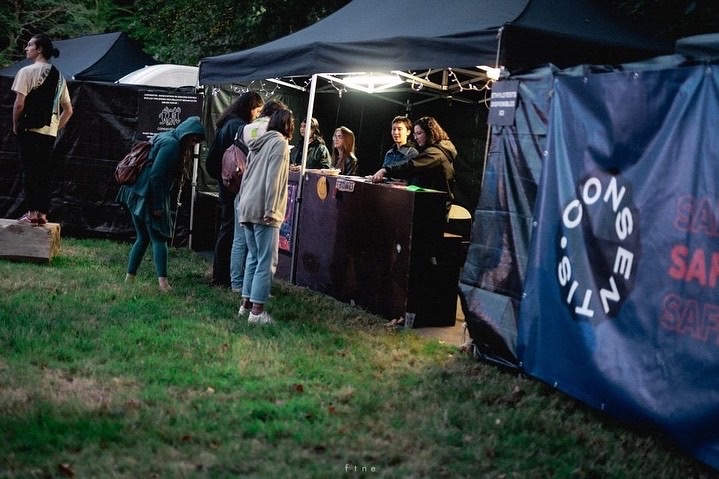 Devenir bénévole chez Consentis Info - Stand Public